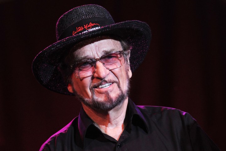 Willie Nelson's Country Throwdown Tour 2011