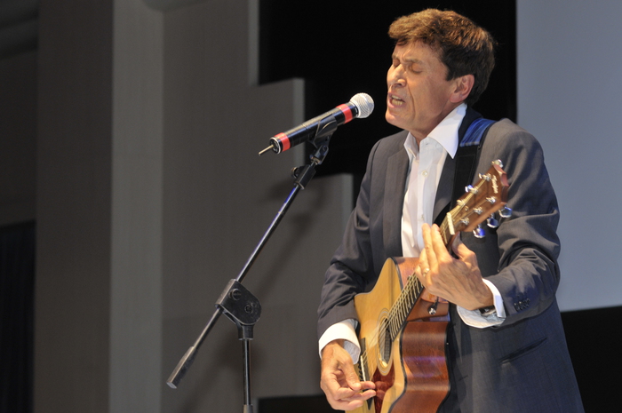 5c2d3bde69be18e8b4a13f6ea9c42fe2