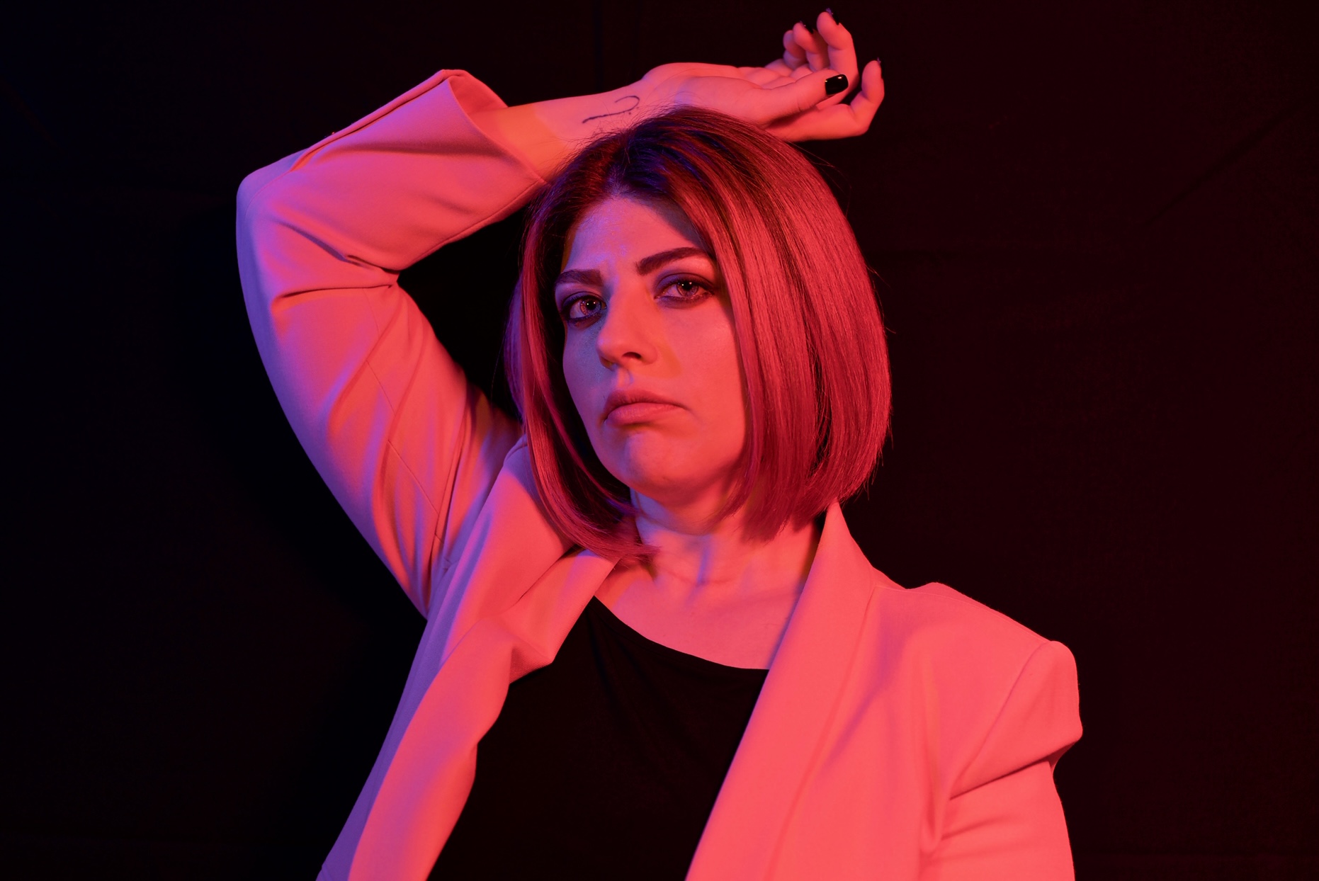 DDEFFCE4-E9A5-4524-A23D-0C916A41D7F3